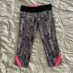 Under Armour Women’s Capri Leggings